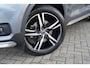 Volvo XC40 2.0 T4 R-Design LED/PANO/TREKH/STOEL ELKTR/