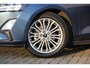Ford Focus FORD Focus 1.0 EcoBoost 125pk Titanium Business "Chrome Blue Metallic" | Dealer onderhouden | Winterpack