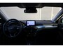 Ford Focus FORD Focus 1.0 EcoBoost 125pk Titanium Business "Chrome Blue Metallic" | Dealer onderhouden | Winterpack