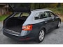 Skoda Superb Combi iV 218PK DSG HYBRID BUSINESS TREKHAAK/NAVI/VIRTUAL