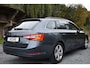 Skoda Superb Combi iV 218PK DSG HYBRID BUSINESS TREKHAAK/NAVI/VIRTUAL