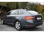 Skoda Superb Combi iV 218PK DSG HYBRID BUSINESS TREKHAAK/NAVI/VIRTUAL