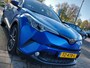 Toyota C-HR 1.8 Hybrid Automaat Dynamic | Navi | Clima | Adap.Cruise | Keyless Entry | Pdc V+A+Assist+Camera | Rijstrook+Licht+Regensensor | Stoelverwarming | Privacy Glass | 18''lm