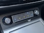Hyundai Kona Electric EV Premium 64 kWh | Adaptieve cruisecontrol | Head up display | Lederen bekleding | Sidebars |
