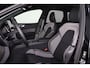 Volvo XC60 T6 Recharge AWD Ultra Black Edition - Panorama/schuifdak - IntelliSafe Assist & Surround - 360º Camera - Harman/Kardon audio - Adaptieve LED koplampen - Verwarmde voorstoelen, stuur & achterbank - Parkeersensoren voor & achter - Elektr. bedienb. voorstoelen met geheugen - Head up display - Draadloze tel. lader - Extra getint glas - 21' LMV