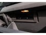 Volkswagen Crafter 35 2.0 TDI L3H3 Trekhaak I 3 Zitplaatsen I Cruise I Airco I Navigatie I Bluetooth I Dealeronderhouden