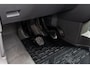 Volkswagen Crafter 35 2.0 TDI L3H3 Trekhaak I 3 Zitplaatsen I Cruise I Airco I Navigatie I Bluetooth I Dealeronderhouden