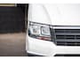 Volkswagen Crafter 35 2.0 TDI L3H3 Trekhaak I 3 Zitplaatsen I Cruise I Airco I Navigatie I Bluetooth I Dealeronderhouden