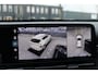 Hyundai Kona Electric Premium Sky 65.4 kWh | Achterstoelen verwarmd | Cruise control adaptief met Stop&Go en stuurhulp | Dodehoekdetectie met correctie