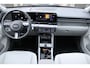 Hyundai Kona Electric Premium Sky 65.4 kWh | Achterstoelen verwarmd | Cruise control adaptief met Stop&Go en stuurhulp | Dodehoekdetectie met correctie