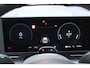 Hyundai Kona Electric Premium Sky 65.4 kWh | Achterstoelen verwarmd | Cruise control adaptief met Stop&Go en stuurhulp | Dodehoekdetectie met correctie