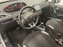 Peugeot 208 1.2 PureTech Style Automaat  Lage Km Navi Bluetooth + AUX Cruise Control Snelheidsbegrenzer Airco Getinte Ramen Lichtmetalen Velgen Led Dagrijverlichting