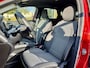 Renault Captur 1.6 E-Tech Full Hybrid 145 Techno | Stoel+Stuurverwarming | Climate Control | Draadloze Telefoonlader | Camera + Sensoren | Two-Tone | Apple CarPlay/Android Auto