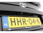 Toyota C-HR 2.0 Plug-in Hybrid 220 Dynamic | Stoelverwarming | Dode hoek detectie | Parkeersensoren en Camera |
