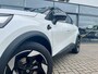 Renault Captur 1.6 E-Tech Full Hybrid 145 Techno | Stoel+Stuurverwarming | Climate Control | Draadloze Telefoonlader | Camera + Sensoren | Two-Tone | Apple CarPlay/Android Auto