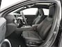 Mercedes-Benz A-klasse 250 e Star Edition AMG Line | Panorama - Schuifdak | Trekhaak Wegklapbaar | Achteruitrijcamera | Multibeam Led | Nightpakket | DAB+ Radio | Sfeerverlichting | Verwarmde Voorstoelen