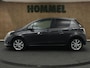 Toyota Yaris 1.5 Full Hybrid Dynamic - ORIGINEEL NEDERLANDSE AUTO - PANORAMADAK - 4 X ELEKTRISCHE RAMEN - KEURIG ONDERHOUDEN / BOEKJES AANWEZIG - ACHTERSPOILER - ARMSTEUN VOOR - HALF LEDEREN BEKLEDING - NAVIGATIE - CAMERA - DONKER GETINTE RAMEN ACHTER - CLIMATE CONTROL -
