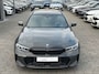 BMW 3-Serie Touring 320d xDrive M-SPORT ** LED, NAVI+, PANORAMA, HuD, TREKH, 19-inch LMV, DRAVIT GRAU ** 1e EIG - UNFALLFREI ** ** INFORMEER OOK NAAR ONZE AANTREKKELIJKE FINANCIAL-LEASE TARIEVEN **