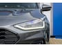 Ford Focus Wagon 1.0 EcoBoost Hybrid ST Line | Trekhaak | Stoel/stuur/voorruit verwarming | Cruise adaptief | Dodehoek detectie | Camera | Apple Carplay/Android Auto | Achteruitrijcamera | Apple Carplay/Android Auto|telefoonintegratie premium | Cruise control adaptief met Stop&Go en stuurhulp