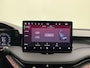 Skoda Superb Combi 1.5 TSI PHEV Laurin & Klement -Massagestoel -Trekhaak -HeadUp -Cruise Control Adaptief -Stoelventilatie -Verwarmd Stuur -Surround Camera -Matrix LED
