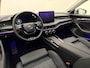 Skoda Superb Combi 1.5 TSI PHEV Laurin & Klement -Massagestoel -Trekhaak -HeadUp -Cruise Control Adaptief -Stoelventilatie -Verwarmd Stuur -Surround Camera -Matrix LED