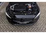 Volvo V60 2.0 T6 Recharge AWD R-Design | 1e eigenaar | NL auto | Dakraam | Harman-Kardon | 19 inch | Camera | DAB | Trekhaak | Sportstoelen | Navi | Bluetooth | 253 pk | Automaat | β‘οΈ |