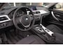 BMW 3-Serie 320i F30 Sedan Executive | 1e eigenaar | Automaat | 184 pk | Trekhaak | Head-up | Navi | PDC | Cruise control | Climate control | Rij-modus | Sportstuur | Origineel ➡️