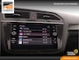 Volkswagen Tiguan 1.4 TSI eHybrid 245PK Business+ | Panorama | Virtual | Head-Up | Elek.trekhaak - RIJKLAAR