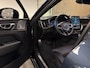 Volvo XC60 T6 AWD Recharge Ultra Black Edition | Full Option! | Luchtvering | Bowers & Wilkins | Trekhaak | Stoelventilatie | 360° Camera | Head-Up Display | Stoelmassage | Adaptieve Cruise Control | Stoelverwarming voor+achter | Stuurwielverwarming | Full LED Meest