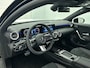 Mercedes-Benz A-klasse 250 e Business Solution AMG | Nightpakket | Stoelverwarming vooraan | Smartphone-integratie | Panoramaschuifdak | Multibeam LED | Extra USB-poorten | KEYLESS GO |