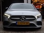 Mercedes-Benz A-klasse 180 Business Solution AMG | Sfeerverlichting | Camera | Stoelverwarming