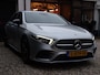 Mercedes-Benz A-klasse 180 Business Solution AMG | Sfeerverlichting | Camera | Stoelverwarming