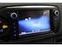 Toyota Yaris 1.5 Hybrid Lease | Origineel NL | Navigatie | Cruise Control | Clima | Camera | 15 inch | Bluetooth | Privacy glas