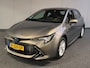 Toyota Corolla 1.8 Hybrid Active Rijklaar + 12 maanden Bovag-garantie Henk Jongen Auto's in Helmond, al 50 jaar service zoals 't hoort!