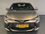 Toyota Corolla 1.8 Hybrid Active Rijklaar + 12 maanden Bovag-garantie Henk Jongen Auto's in Helmond, al 50 jaar service zoals 't hoort!