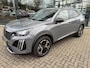 Peugeot 2008 1.2 PureTech 130 Allure AUTOMAAT | STOELVERWARMING | DODEHOEKDETECTIE | RIJSTROOKBEGELEIDING | CARPLAY | DIGITAAL DASHBOARD | LM VELGEN |