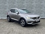 Volvo XC40 1.5 T5 Recharge Inscription | Adaptieve Cruise Control met dodehoek detectie | Elektr. stoelverstelling L+R | Dynamic LED | Donker getint glas | Parkeercamera | Park Assist V+A | Verw. stuurwiel | Harman Kardon | Trekhaak