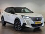 Peugeot e-2008 GT Pack EV 50kWh 136pk | SCHUIF/KANTELDAK | CAMERA | NAVI | ALCANTARA/LEDER | ADAPTIVE CRUISE | 18" EVISSA | KEYLESS ENTRY