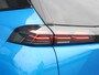 Peugeot 2008 1.2 PureTech 130 GT Elektrisch Verstelbare Bestuurdersstoel met Massage | Alcantara Bekleding | Navigatie | Adaptieve Cruise Control | Camera | LED Koplampen | 17" Lichtmetalen Velgen | verwarmbare Voorstoelen | Apple Carplay/Android Auto |
