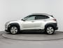 Hyundai Kona Electric EV Fashion 64 kWh | Warmte pomp | Navigatie | Dodehoek detectie | Parkeersensor achter | Apple Carplay Android Auto |