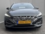 Hyundai i30 Wagon 1.0 T-GDi MHEV Comfort Smart Automaat / Goed onderhouden / Navigatie / Stuur- en stoelverwarming / Camera / Climate Control / apple Carplay Android / 17" LM wielen met All Season banden /