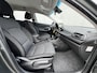 Hyundai i30 Wagon 1.0 T-GDi MHEV Comfort Smart Automaat / Goed onderhouden / Navigatie / Stuur- en stoelverwarming / Camera / Climate Control / apple Carplay Android / 17" LM wielen met All Season banden /