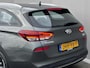 Hyundai i30 Wagon 1.0 T-GDi MHEV Comfort Smart Automaat / Goed onderhouden / Navigatie / Stuur- en stoelverwarming / Camera / Climate Control / apple Carplay Android / 17" LM wielen met All Season banden /