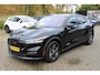 Ford Mustang Mach-E 98kWh Extended Range 294pk RWD Aut, Techology Pack Plus met Panoramadak en 360 graden Camera, Trekhaak