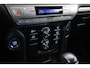 Toyota Land Cruiser 5 pers. 2.8 D-4D Professional | Trekhaak | Treeplanken | Stoel-/achterbankverwarming | Stoelventilatie | Leder | Dodehoek detectie | JBL | Navigatie | Apple Carplay / Android Auto