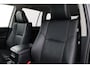 Toyota Land Cruiser 5 pers. 2.8 D-4D Professional | Trekhaak | Treeplanken | Stoel-/achterbankverwarming | Stoelventilatie | Leder | Dodehoek detectie | JBL | Navigatie | Apple Carplay / Android Auto