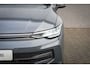 Volkswagen Golf Life Edition eHybrid | 'App-Connect' draadloze smartphone integratie | Achterbank in ongelijke delen neerklapbaar incl. middenarmsteun en doorlaadmogelijkheid | Afstandscontrolesysteem (Front Assist)