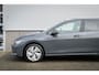 Volkswagen Golf Life Edition eHybrid | 'App-Connect' draadloze smartphone integratie | Achterbank in ongelijke delen neerklapbaar incl. middenarmsteun en doorlaadmogelijkheid | Afstandscontrolesysteem (Front Assist)