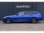 BMW 3-Serie Touring 330e M-Sport | 19,5 kWh | Panodak | Head-Up | Memory | Trekhaak | 360° Camera | Fabrieksgarantie