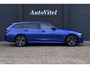 BMW 3-Serie Touring 330e M-Sport | 19,5 kWh | Panodak | Head-Up | Memory | Trekhaak | 360° Camera | Fabrieksgarantie